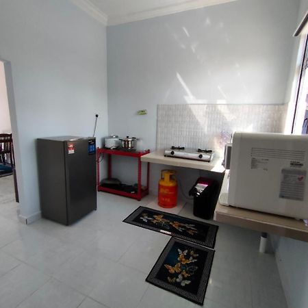 Tok Mek Homestay Сетиу Екстериор снимка